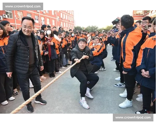 拔河比赛加油稿:团结拼搏,奋力向前,勇争第一,展现我们的力量和斗志 拔河比赛加油稿:团结拼搏,奋力向前,勇争第一,展现我们的力量和斗志